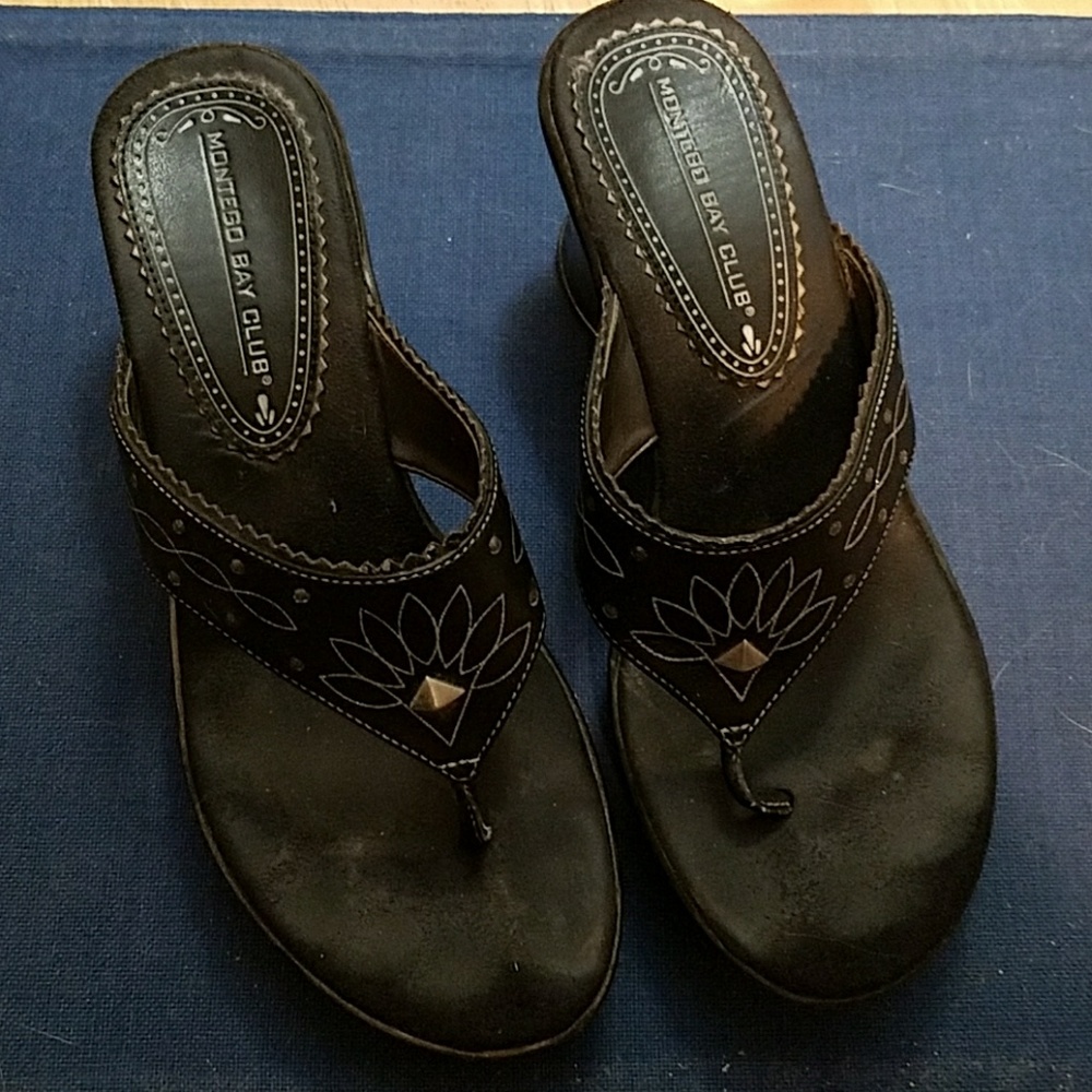 Wedges black so comfortable size 8